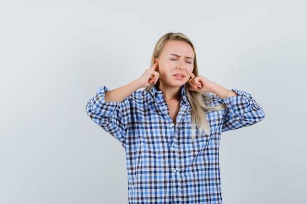 Причины и механизмы закладывания ушей при зевании