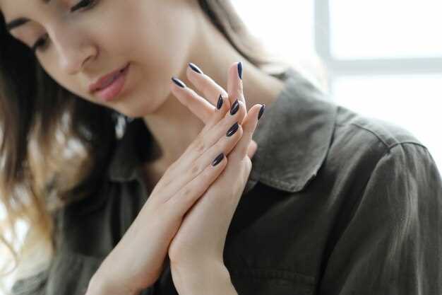 Причины появления неровных ногтей на руках