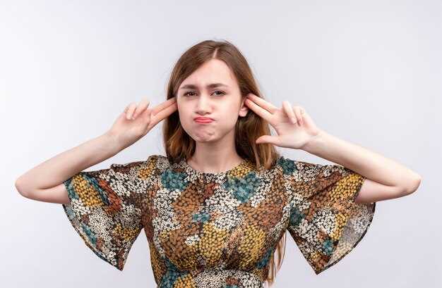 Заложенность ушей после отита: причины и симптомы